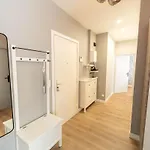 Апартаменты Ak Superb 3p Sea View, Close To Old Town *